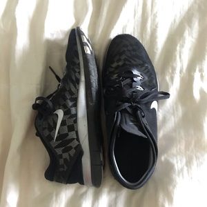 Nike free TR Fit 5 Metallic Sneaker